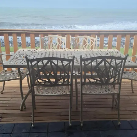 Mitford Views Apartment Morgan's Bay Exterior photo